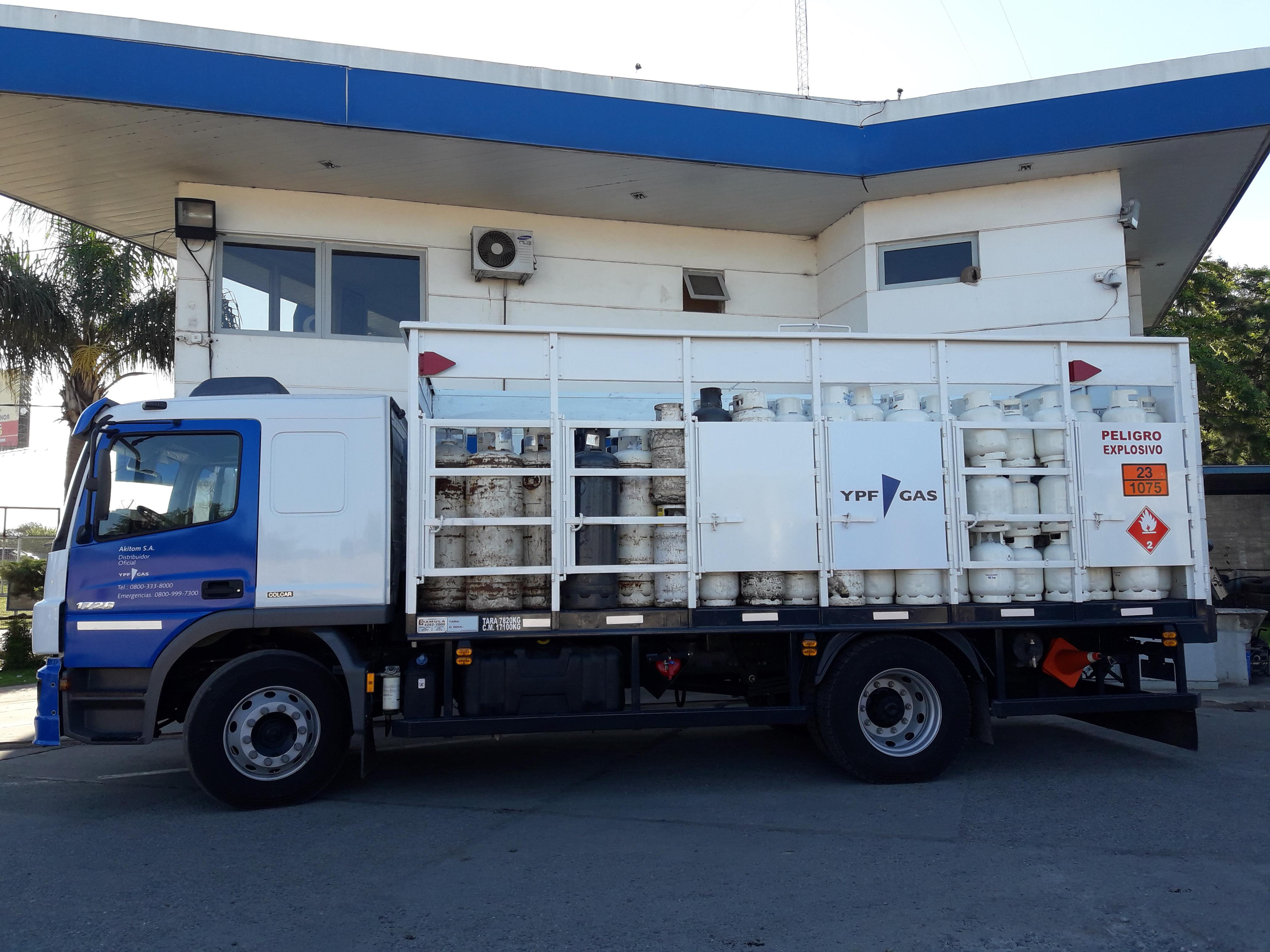 Contá con Akitom SA, uno de los 52 distribuidores de YPF Gas de todo el país