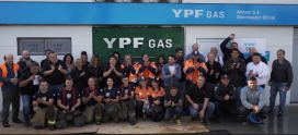 Simulacro de Siniestro Vial en el Depósito de Akitom SA, Distribuidor Oficial de YPF Gas